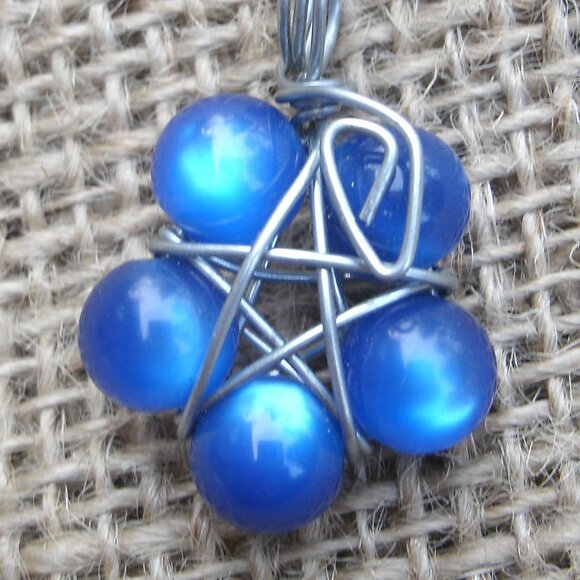 Handmade Blue Aqua Aura Beads Star Flower Pentacle Pendant - Picture 3 of 8